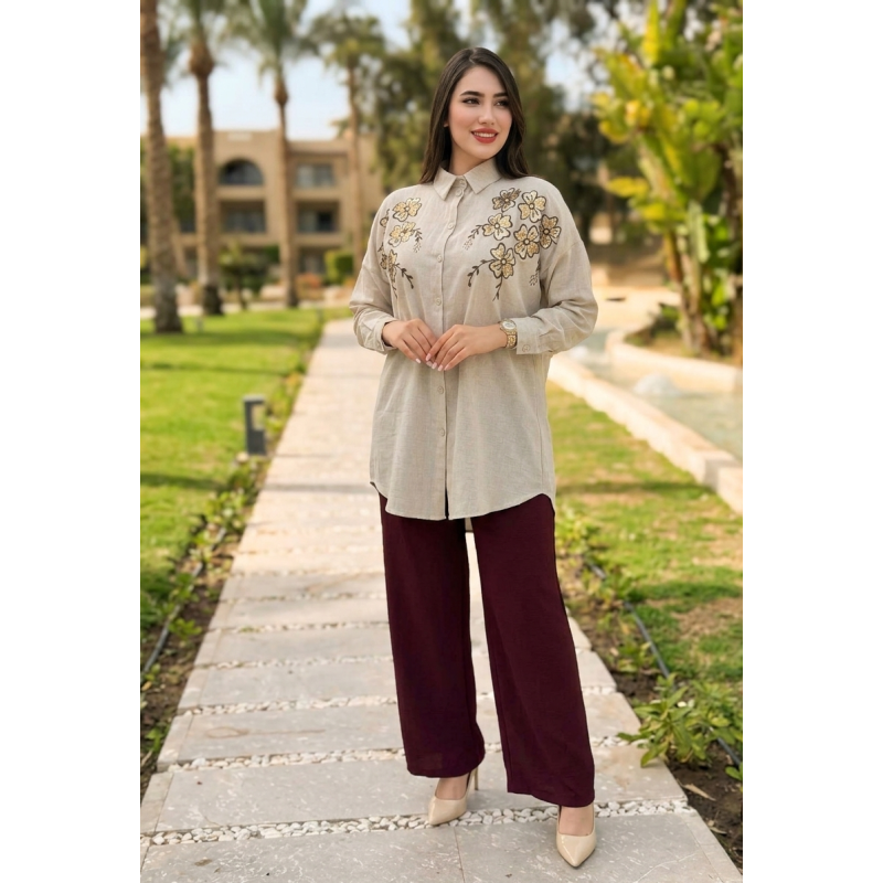 Set beige brodé à fleurs avec pantalon assorti