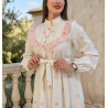 Robe Longue Bohème Chic Blanche avec dentelle et Ceinture - Tenue Femme Élégante