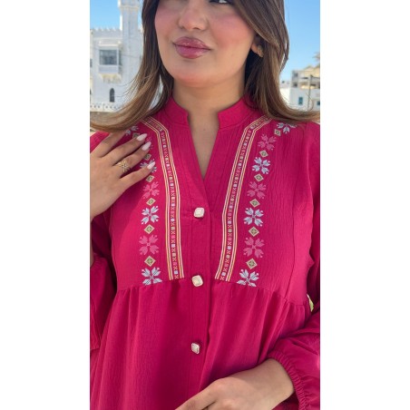 Robe longue avec bouton en crêpe pour femme – coupe fluide et élégante