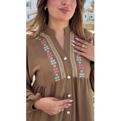 Robe longue avec bouton en crêpe pour femme – coupe fluide et élégante