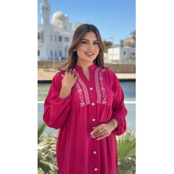 Robe longue avec bouton en crêpe pour femme – coupe fluide et élégante