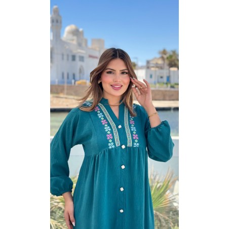 Robe longue avec bouton en crêpe pour femme – coupe fluide et élégante